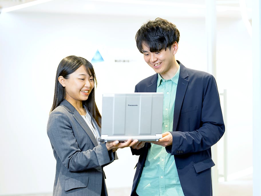 「共に育む」社風で生み出す豊かな人材力